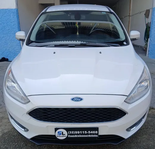 Ford Focus Fastback Se/se Plus 2.0 Flex Aut. 2017