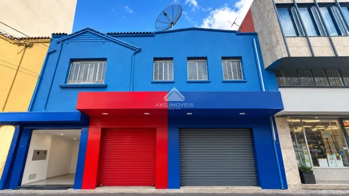 AKG IMÓVEIS ALUGA LOJA - REGIÃO CENTRAL - ÓTIMA LOCALIZAÇÃO - RUA COM ALTA CONCENTRAÇÃO DE