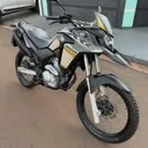 XRE 300 ADVENTURE