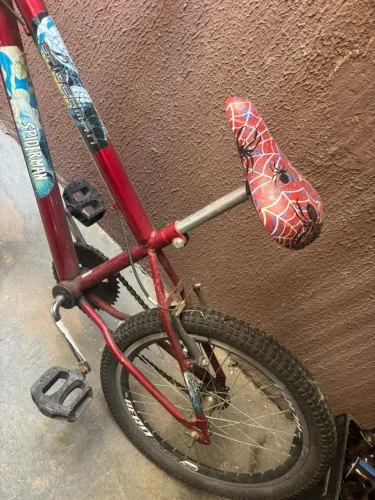 Bicicleta BMX aro 20