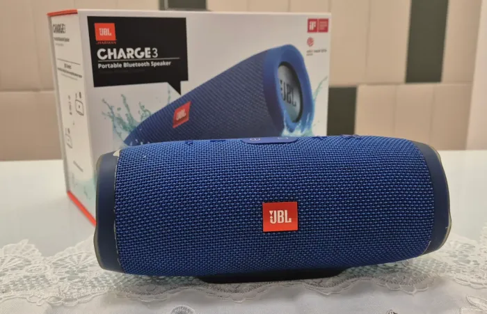 Jbl charge 3 original, com caixa, carregador e cabo