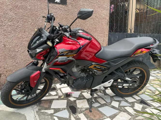 Moto Yamaha Factor 2023