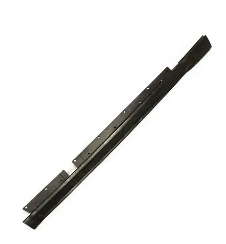 Saia Spoiler Direito Land Rover Discovery Série 2 2000    12