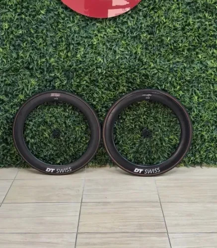 Par de Rodas de Carbono DT Swiss