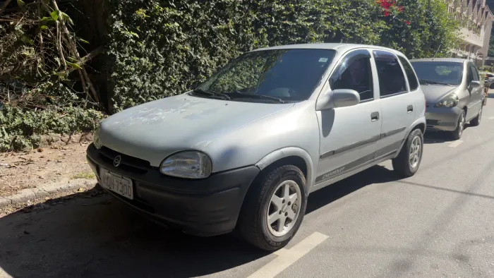 Chevrolet Corsa GL 1.6 MPFI / 1.4 EFI 2P E 4P 1996
