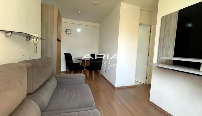 Apartamento MOBILIADO pra locação em condomínio residencial próximo a PUC.
