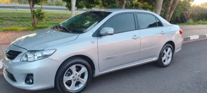 Toyota Corolla XEI 2.0 Flex 16V Aut. 2012