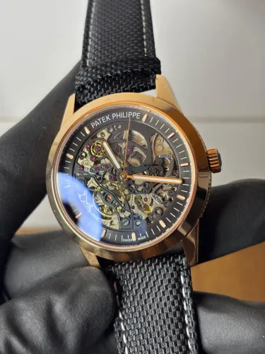 Relógio Patek Phillipe Skeleton automático 