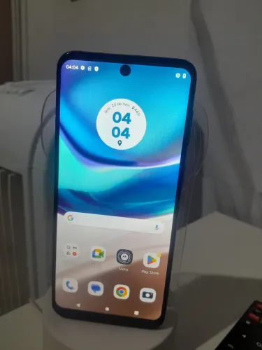 Moto g42 128 Gb só pegar e usar tudo ok
