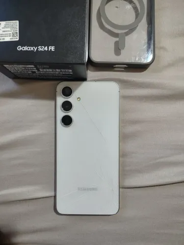 Samsung s24fe 256 gigas 