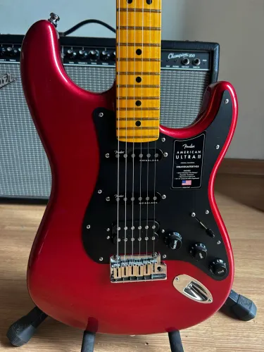 Fender Ultra II avalanche