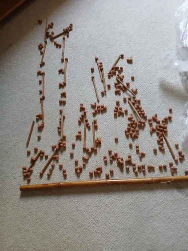 Pecas para cortina decorativa em terracota,c/ suporte,1.30 mts