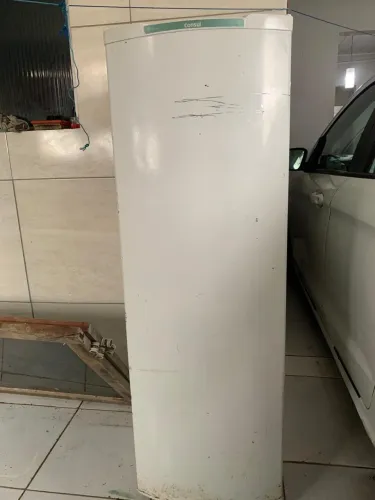 Vendo geladeira 