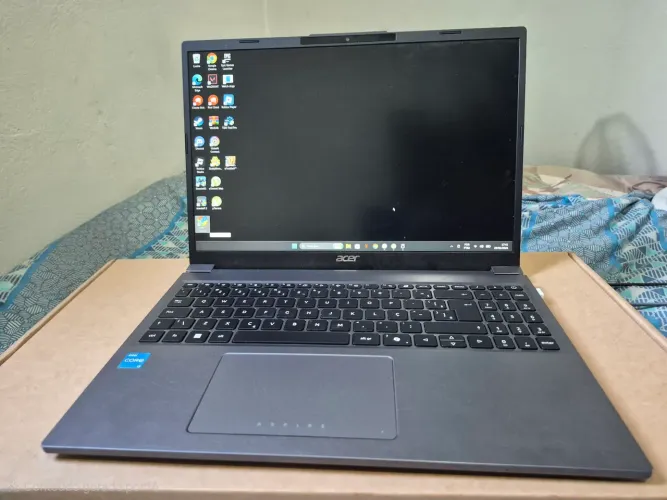 Vendo notebook Acer go 15