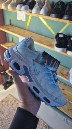 NIKE TN LINHA PREMIUM N38