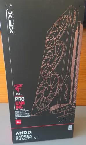 Placa de Vídeo XFX Swift RX 9070 XT 16GB TRIPLE FAN GAMING EDITION NOVA E LACRADA