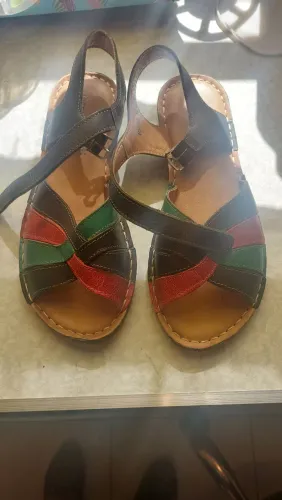 Sandalia de couro legítimo número 35