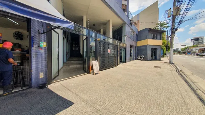 Loja em galeria na Avenida Santo Amaro, 1817 - Sala 11 92 m²