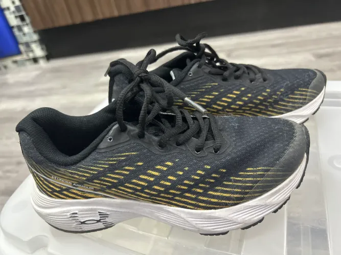 Tenis Under Armour