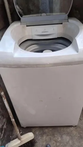 Máquina de lavar roupa Brastemp 127v