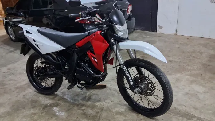 SO VENDO KSINSK TODA NX200 MOTO BOA PRA TUDO