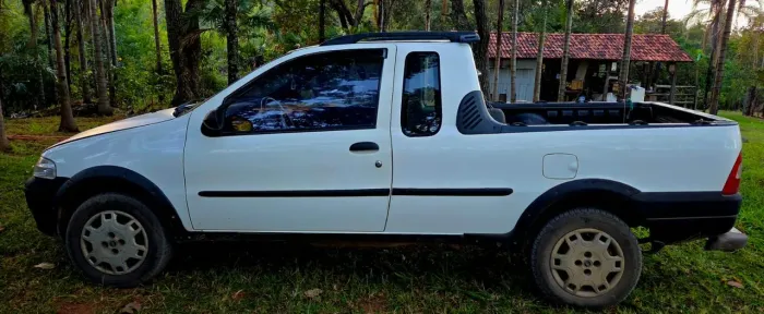 Fiat Strada Working 1.5 MPI 8V CE 2002