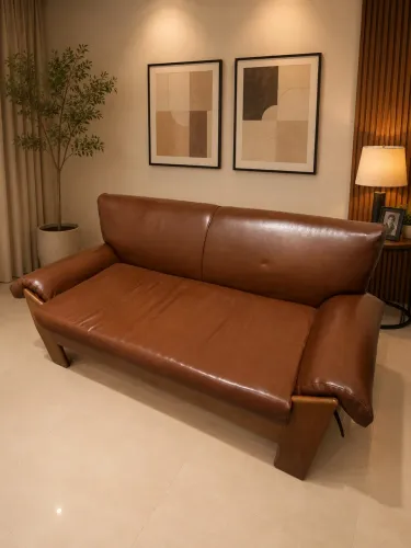 Sofá com madeira e couro 1,50 x 0,80x 0,80 cm!