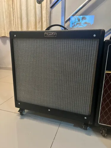 Fender Deville III 