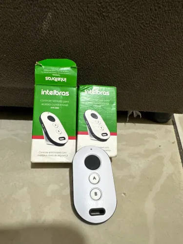 Controle remoto para acesso condominial