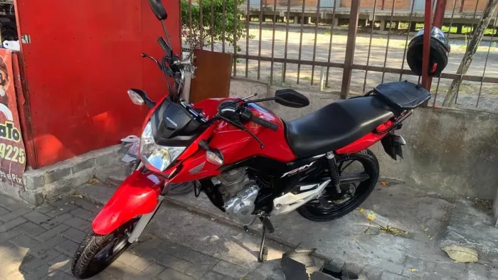 Honda CG 160 Fan 2023 - Apenas 15.800 km - IMPECÁVEL!