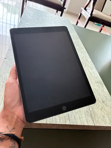 iPad 8ª geração 128 GB