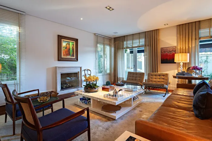 Casa sofisticada em otima localizacao na cidade jardim