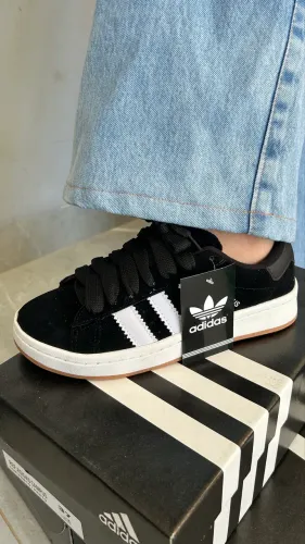 Adidas campus