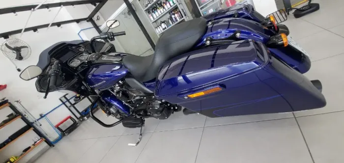Road Glide Impecável