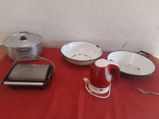 Lote de utilidades domésticas