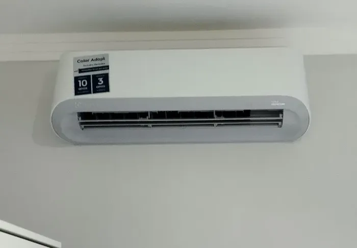 Ar Condicionado Split Hi Wall Inverter Electrolux Color Adapt 12000 BTU