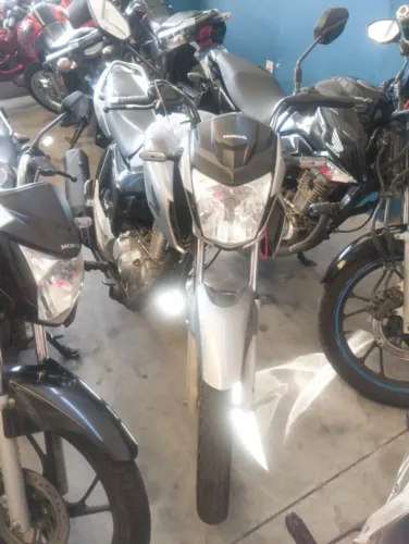 HONDA CG  FAN  160 PRATA  2023 SHALON  VEICULOS CARIACICA