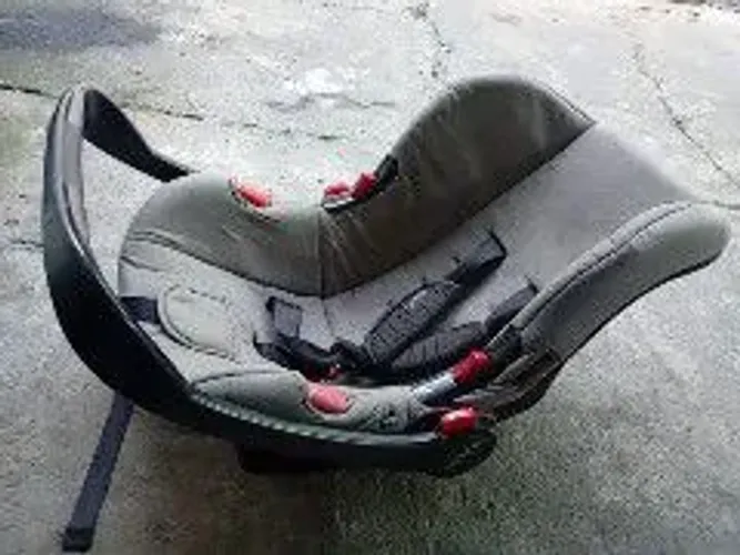 Bebê Conforto Cosco até 13 kg - Conservado