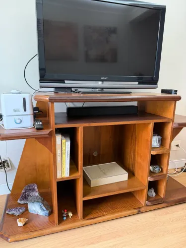 Rack de Madeira Maciça