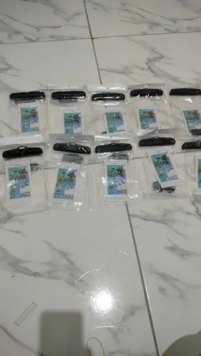 Capa para celular de chuva