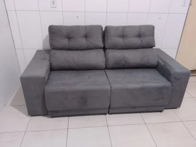 Sofá retrátil e reclinável 2m 