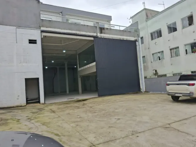 Galpão 400m² para Locação Nova Esperança | Balneário Camboriú