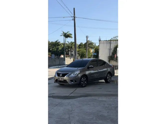 Nissan Versa SL 1.6 16V Flexstart 4P Aut. 2018