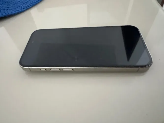 iPhone 15 pro 128gb 