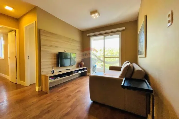 Vende apartamento Mobiliado com 60 m², 2 dorms., (1 suíte), 2 banhos., 1 vaga na Rua João
