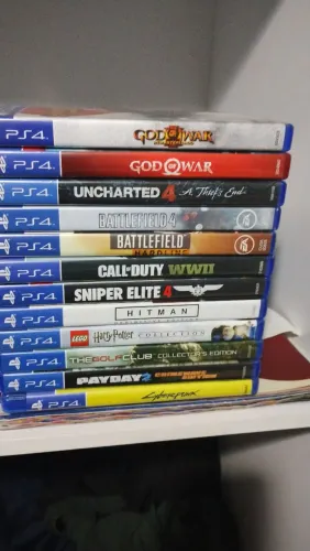 Vendo jogos de Playstation 4 (PS4