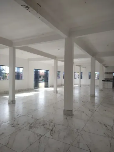ANNY CRUZ ALUGA SALÃO COMERCIAL COM 200 m² NA TV. SN 24 - Ananindeua - PA