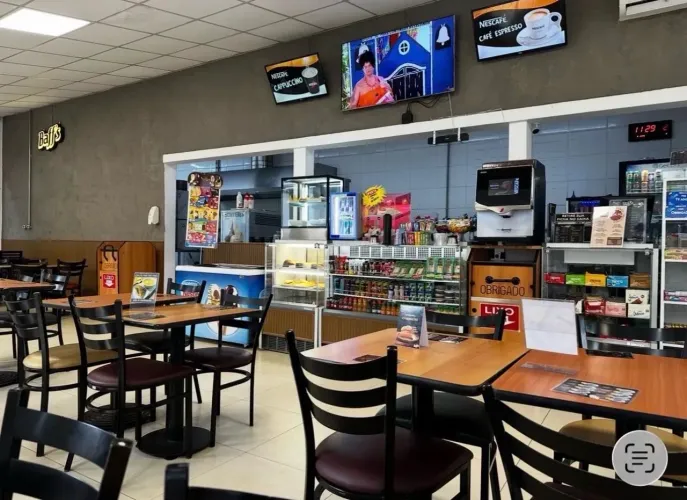 Vaga 12h/36h atendente de lanchonete (mulher)