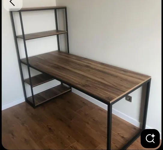 Mesa industrial para escritório