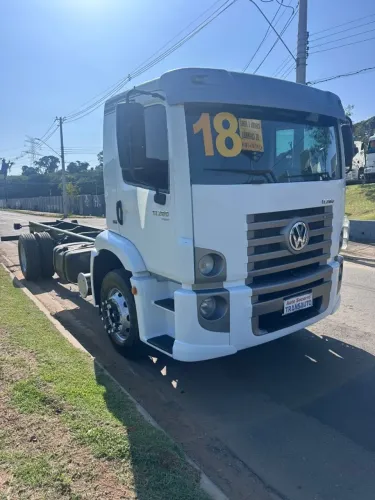 VW 17.280 PRIME 4X2 TOCO NO CHASSI -ANO 2018
